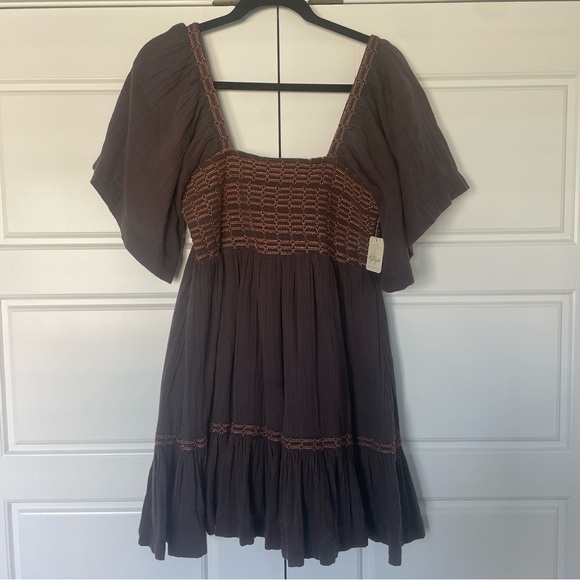 Free People Dresses & Skirts - NWT Free People Easy To Love Bubble Mini Dress‎ size medium color expresso beans